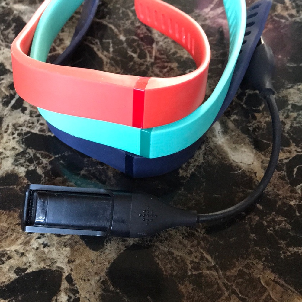 Fitbit - Picture 2 of 3